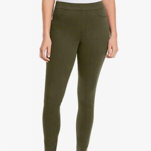 Gloria Vanderbilt Women's High Rise Pull-On Comfort Jean